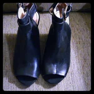 Nine West wedge heels sz 5 Black